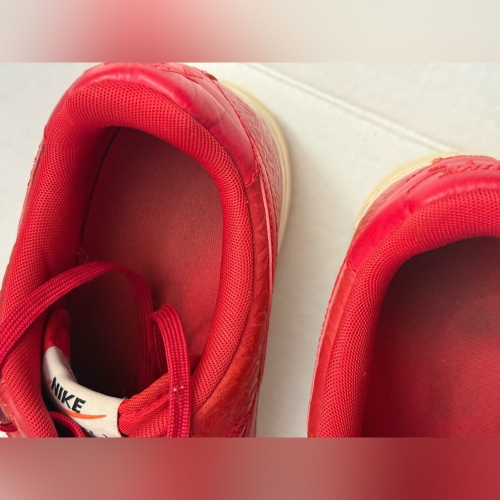 NIKE AIR FORCE 1 RED & WHITE CROC SKIN STYLE 718152-600 ATHLETIC SNEAKERS SHOES - Picture 10 of 12